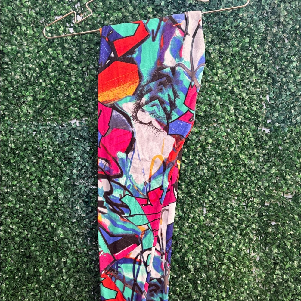 No Boundaries Colorful Abstract Leggings